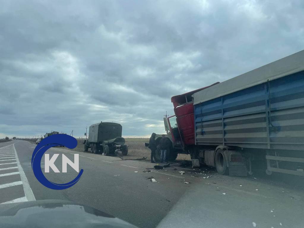 Под Херсоном ДТП с участим военной техники